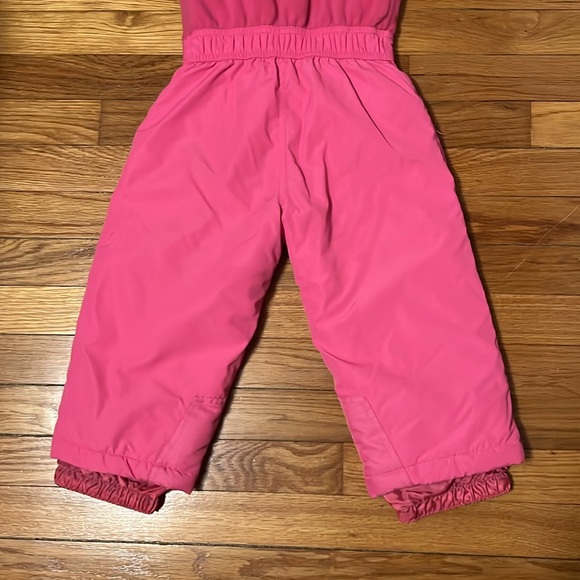 Snozu Girls Snow Bright Pink Bib-Overalls Size 3T EXCELLENT Condition - Picture 8 of 12